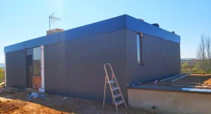 Ejemplo de remates y plegados en aluminio 3